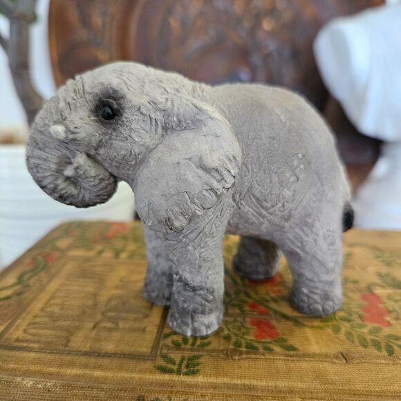 Stone Critters Miniature Whimsical Elephant Resin 1988 UDC Figurine - Picture 2 of 5